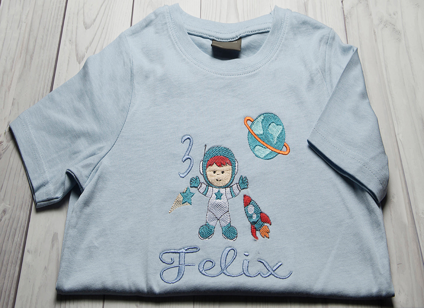 Kindershirt ,,Weltall" - HANDMADEATELIER