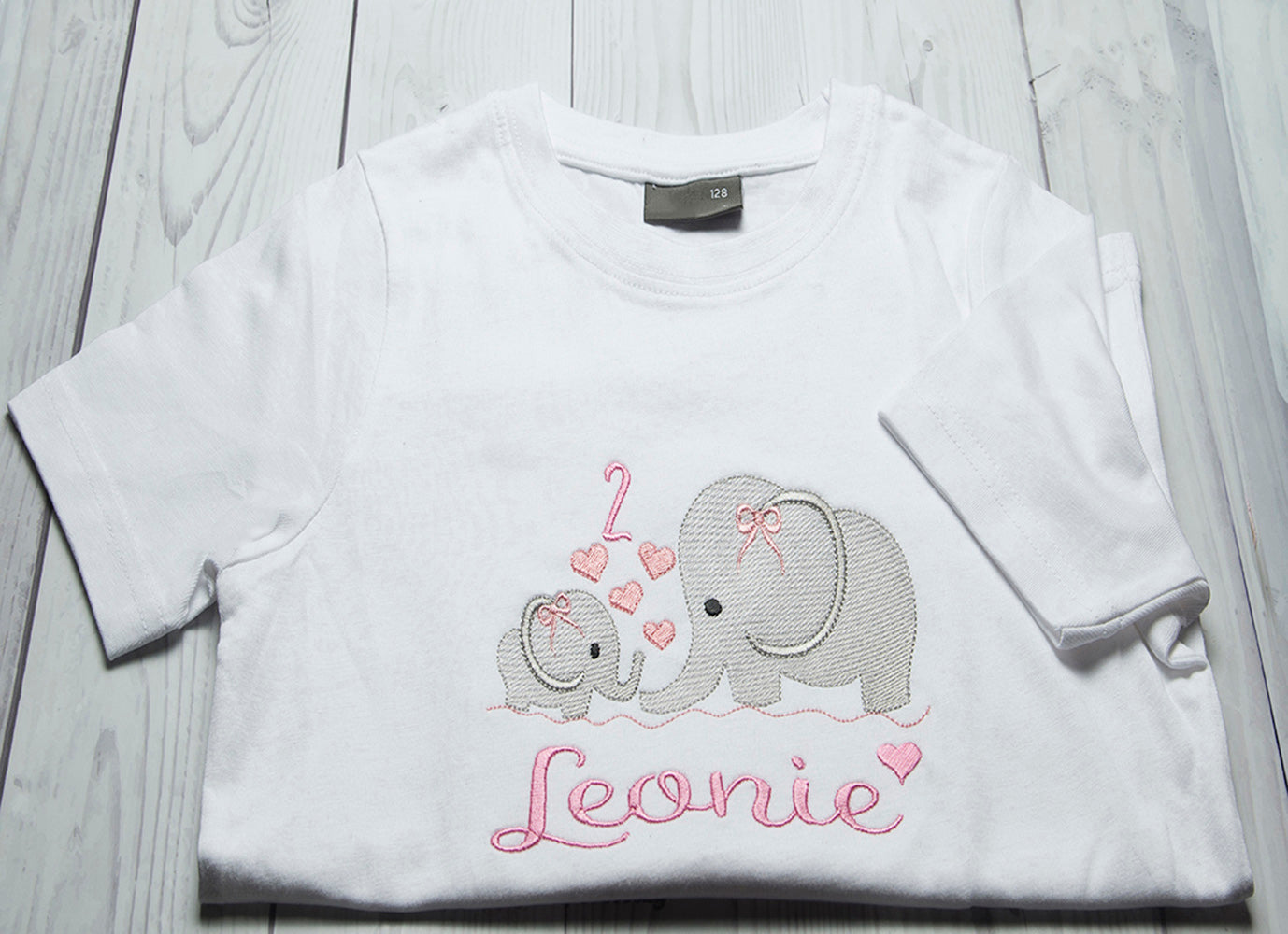 Kindershirt ,,Elefantenfamilie" - HANDMADEATELIER